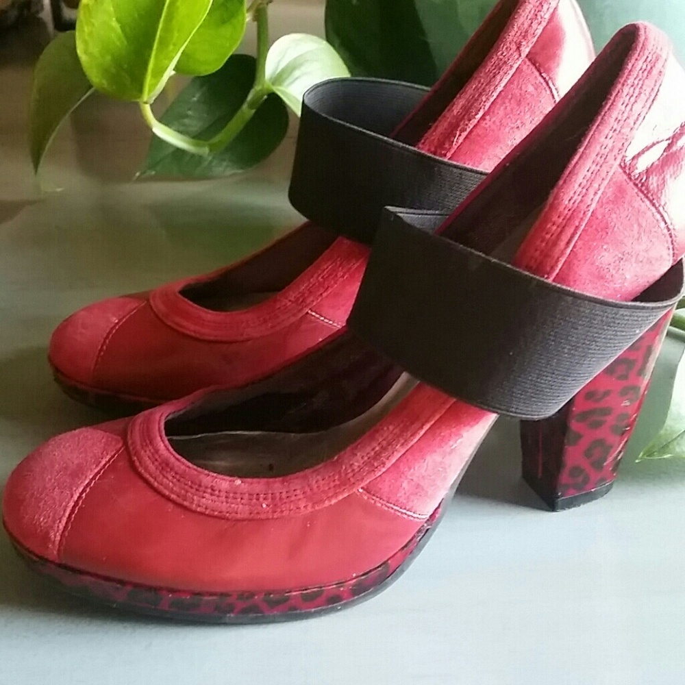 Poetic License 7.5 Oxfords